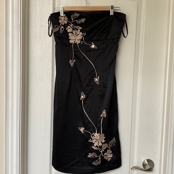 Vero Moda dress - Picture 1 of 10